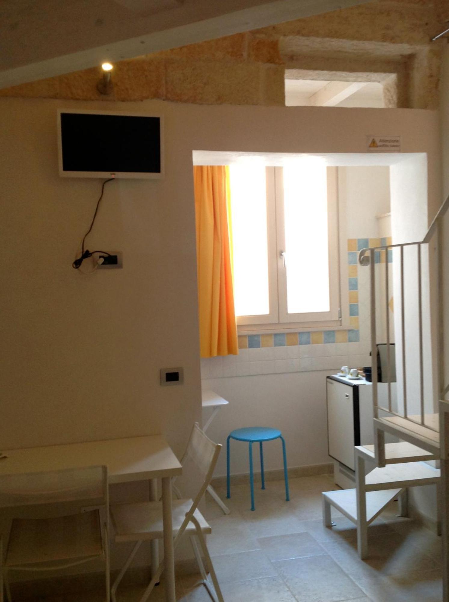Cantaluna B&B โปลีญาโนอามาเร ภายนอก รูปภาพ