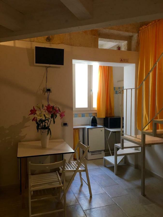 Cantaluna B&B โปลีญาโนอามาเร ภายนอก รูปภาพ